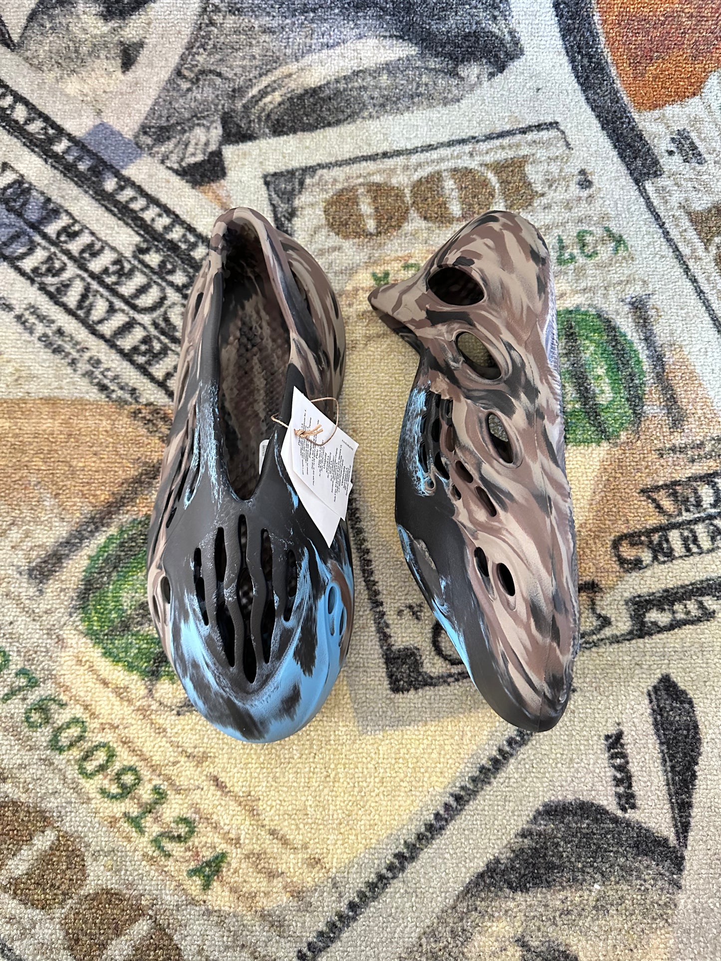 Adidas Yeezy Foam Runner