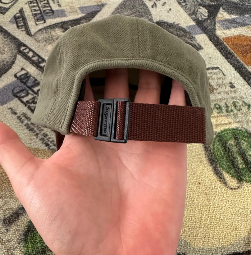 Supreme Suede Visor Camp Cap – Light Olive