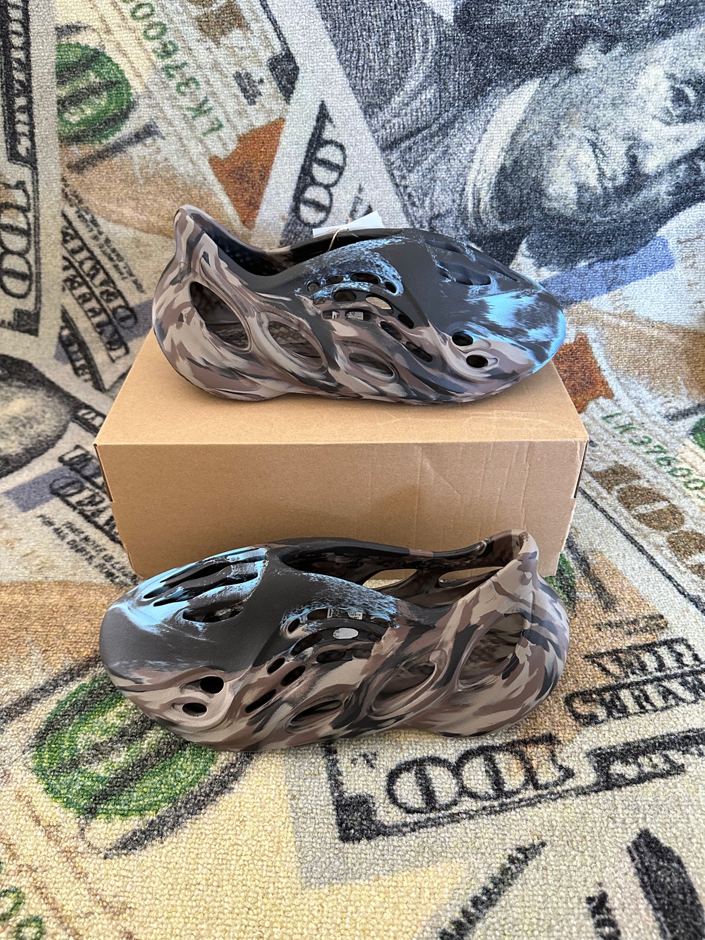 Adidas Yeezy Foam Runner