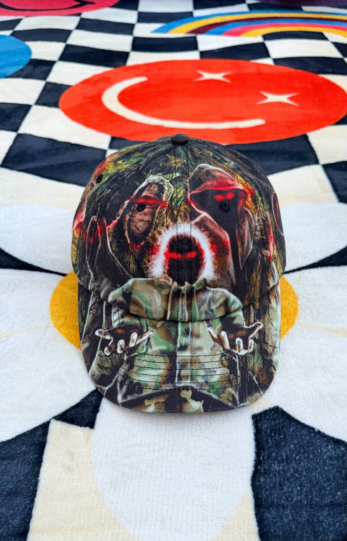 SUPREME SHADOWS 6-PANEL