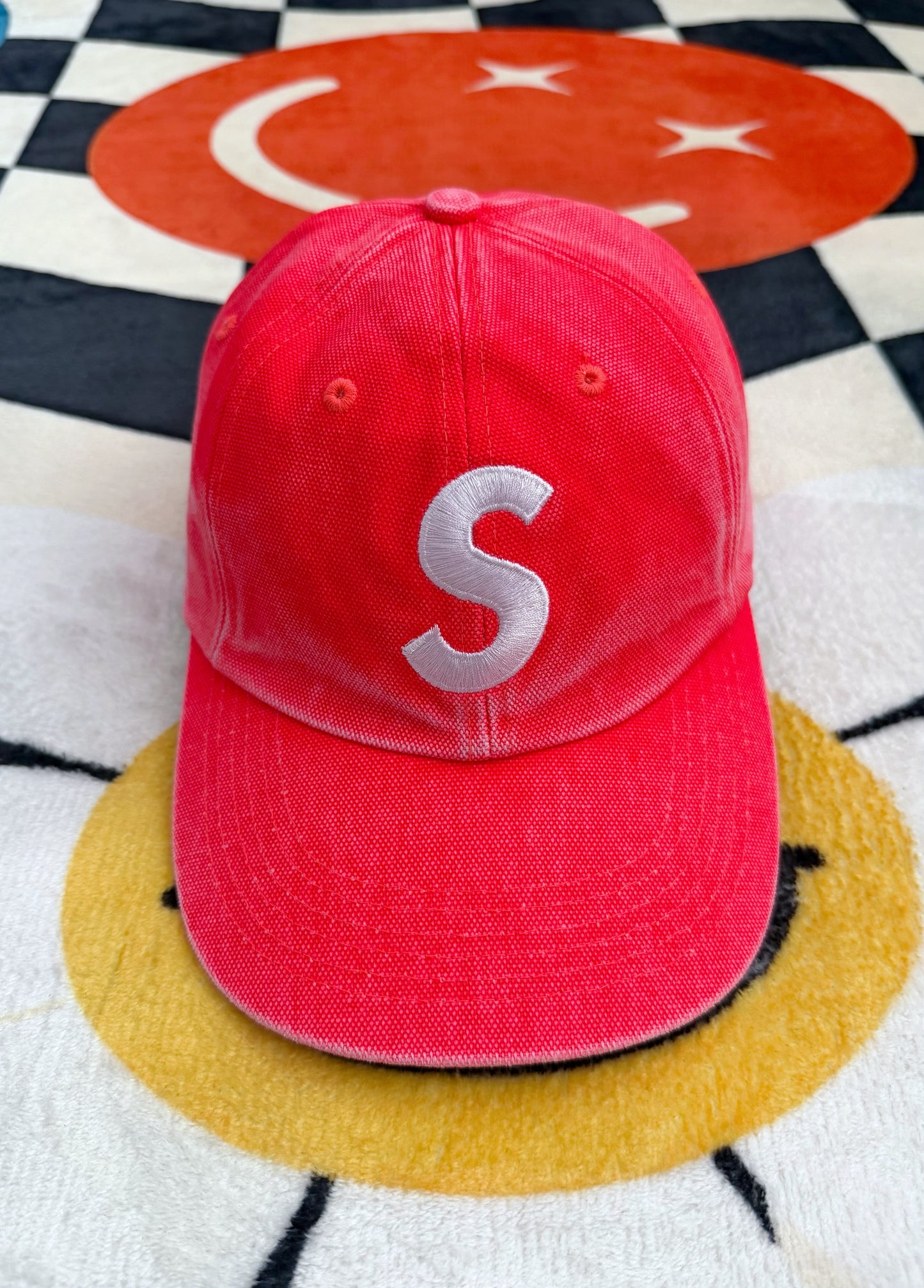 Supreme pigment coated canvas S logo – infrared