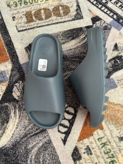 Adidas Yeezy Slide