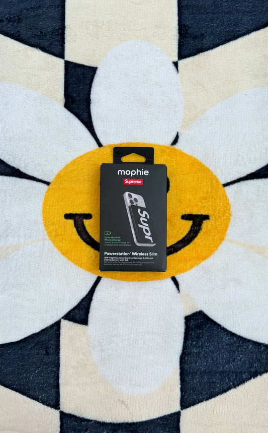 SUPREME MOPHIE QI2 MAGSAFE POWERSTATION