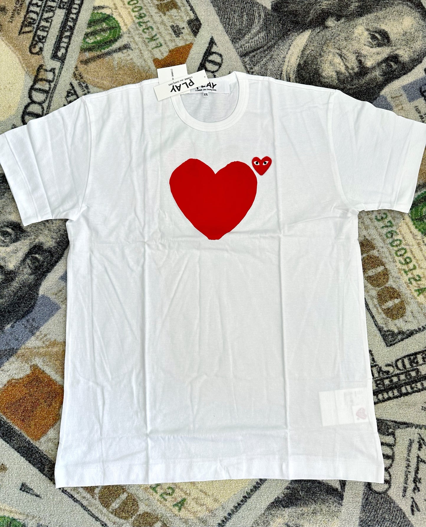 Comme des Garçons PLAY Heart Graphic Tee