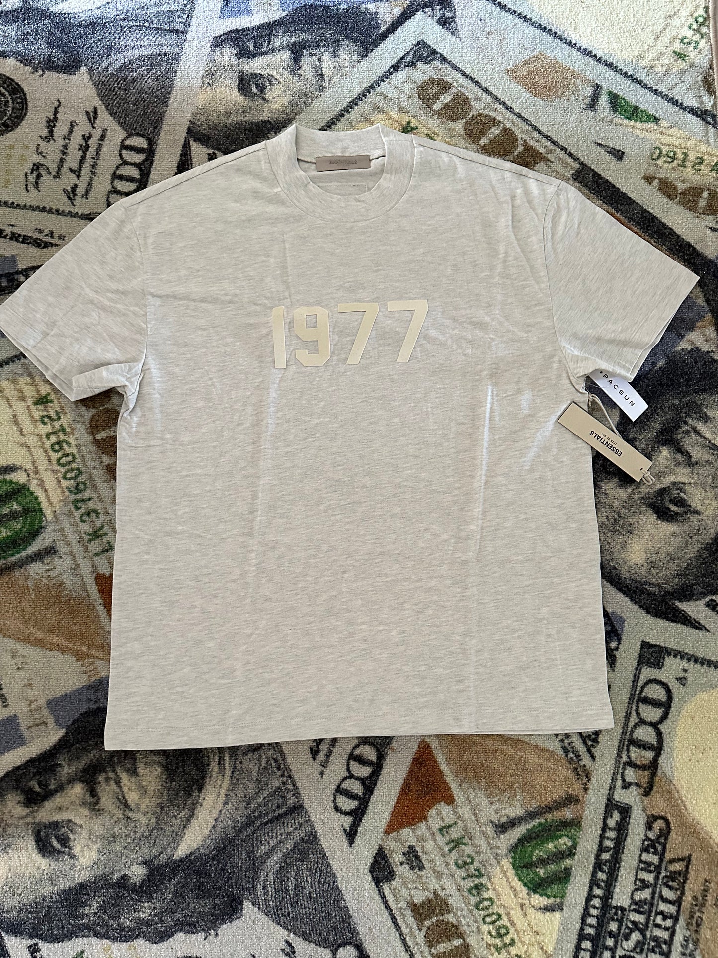 Fear of God Essentials Essentials Tee – Light Oatmeal