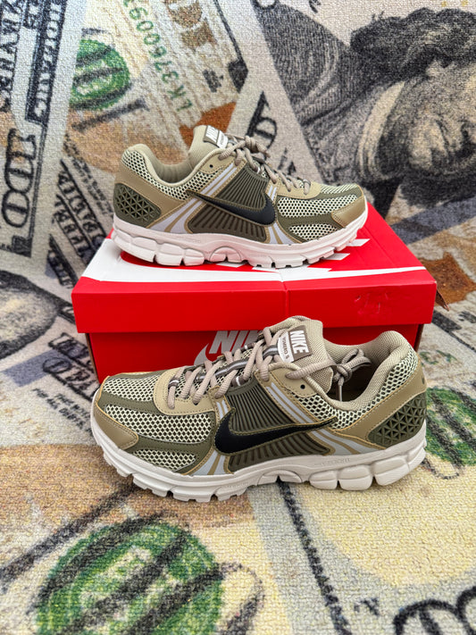 Nike Air Zoom Vomero 5 – Neutral Olive
