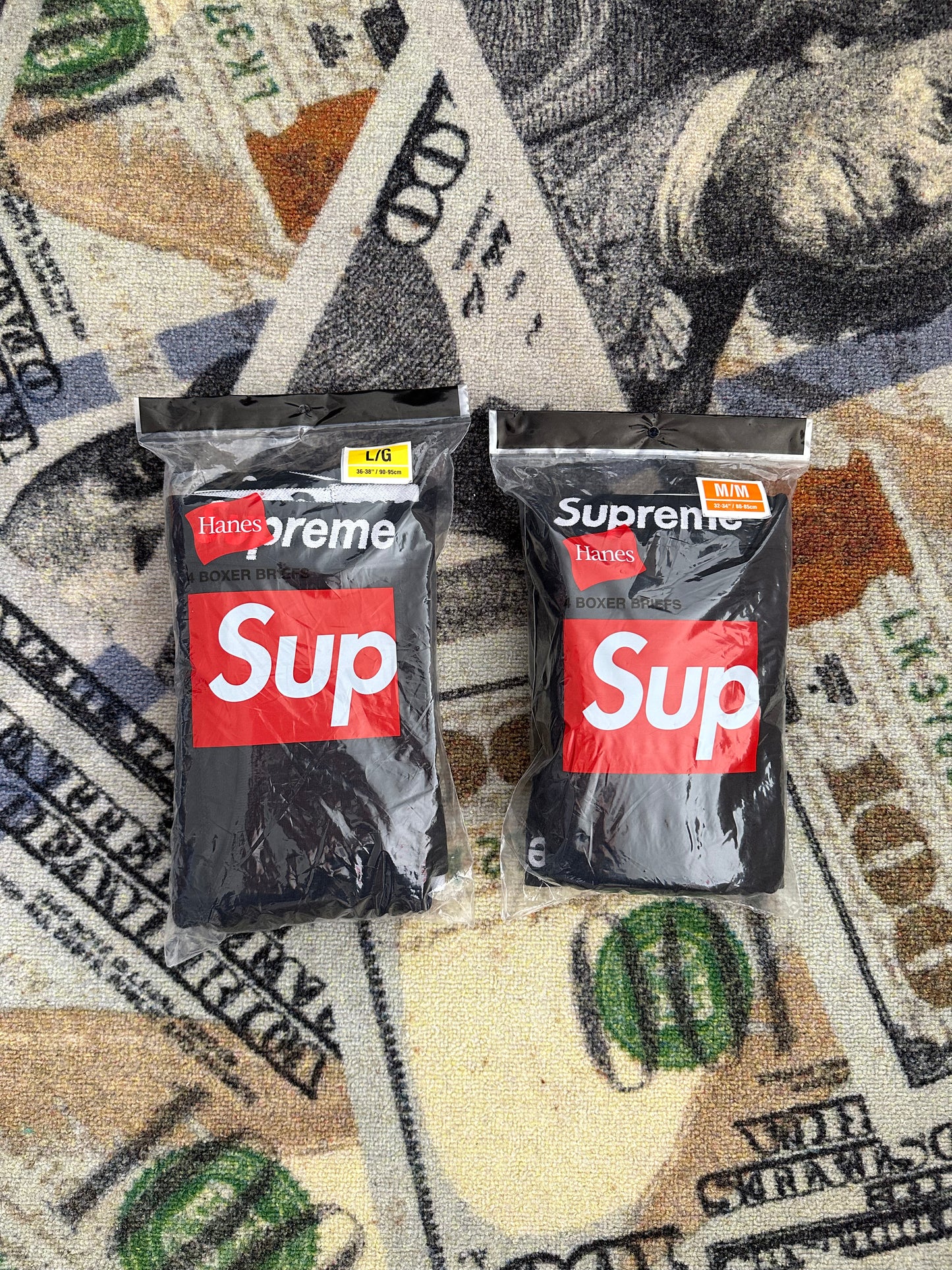 Supreme Hanes boxer briefs 4 Pack