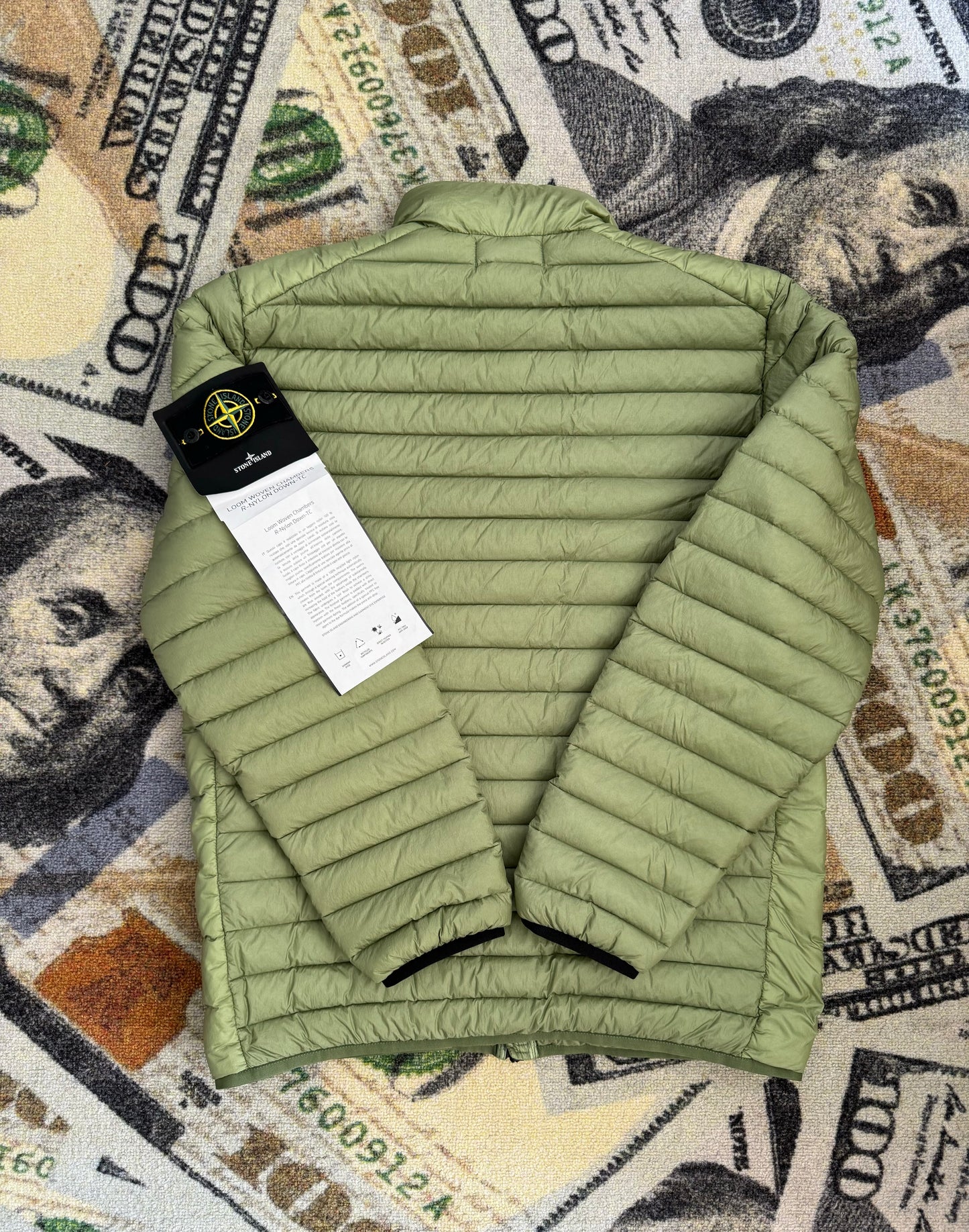 Stone Island 41524 Packable Loom Woven Chambers R‑Nylon Down‑TC Jacket Green