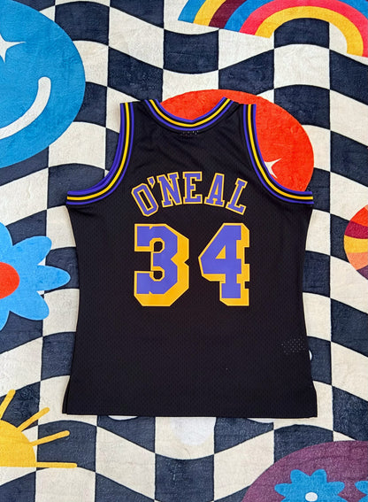 MITCHELL & NESS x SHAQUILLE O’NEAL SWINGMAN JERSEY