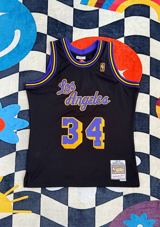 MITCHELL & NESS x SHAQUILLE O’NEAL SWINGMAN JERSEY
