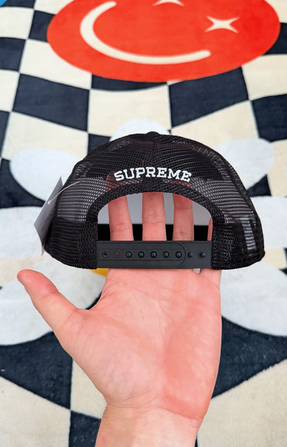 Supreme Pins Mesh Back 5-Panel – Black